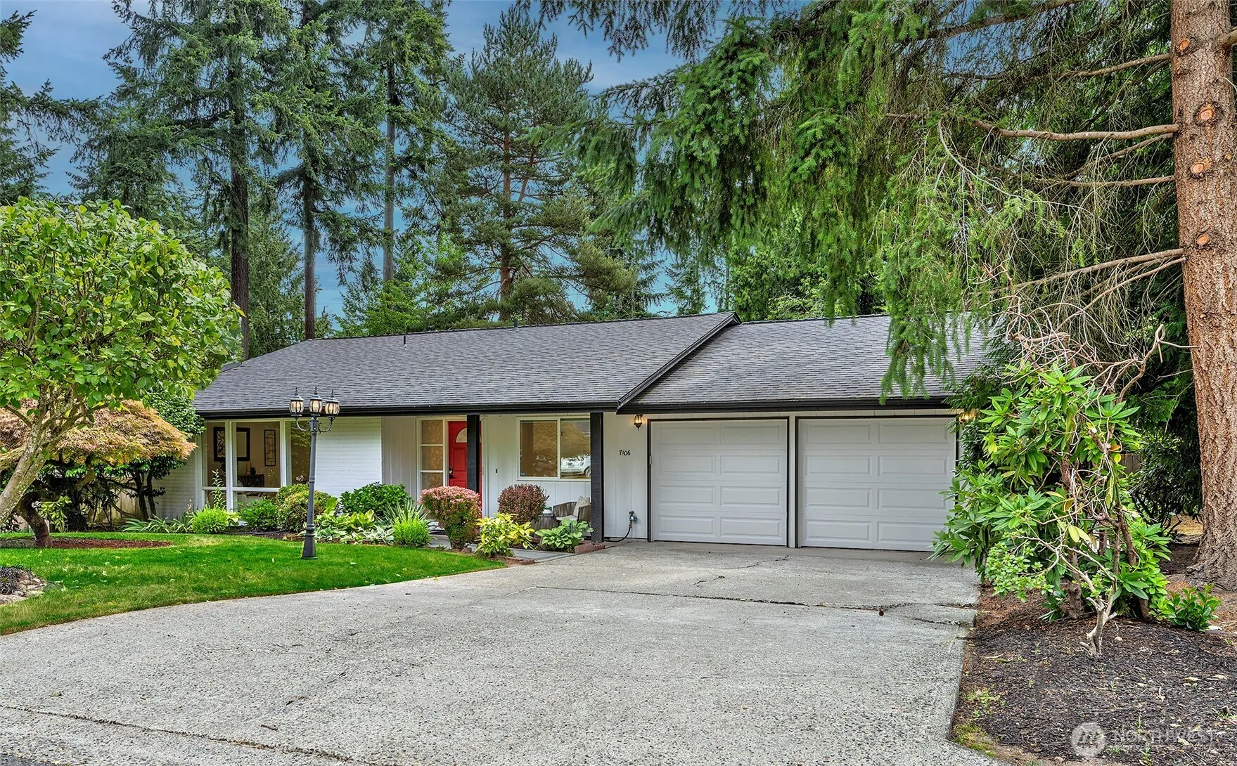 Property photo for 7106 139th Place Ne, Redmond photo 2