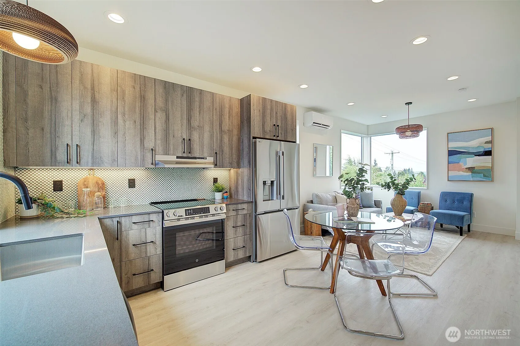 Property photo for 7912 34th Avenue Sw #b, Seattle