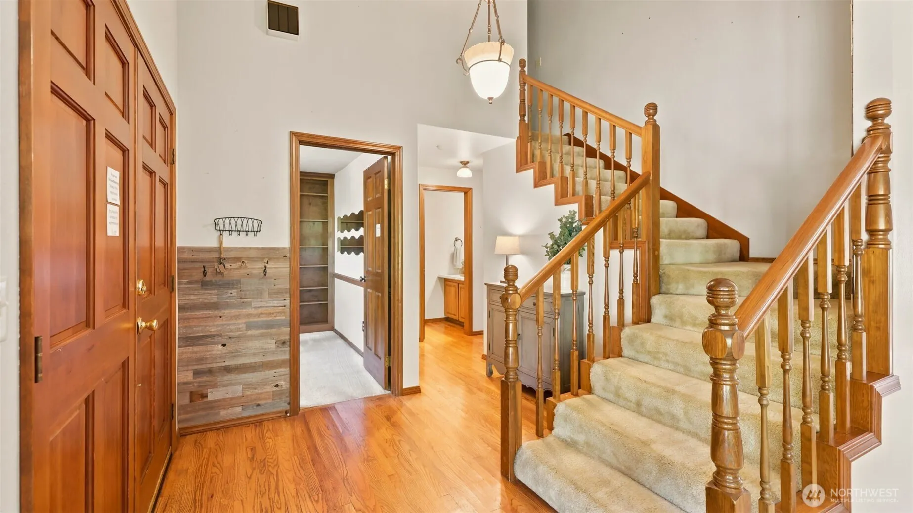 Property photo for 16011 Se 169th Place, Renton photo 5