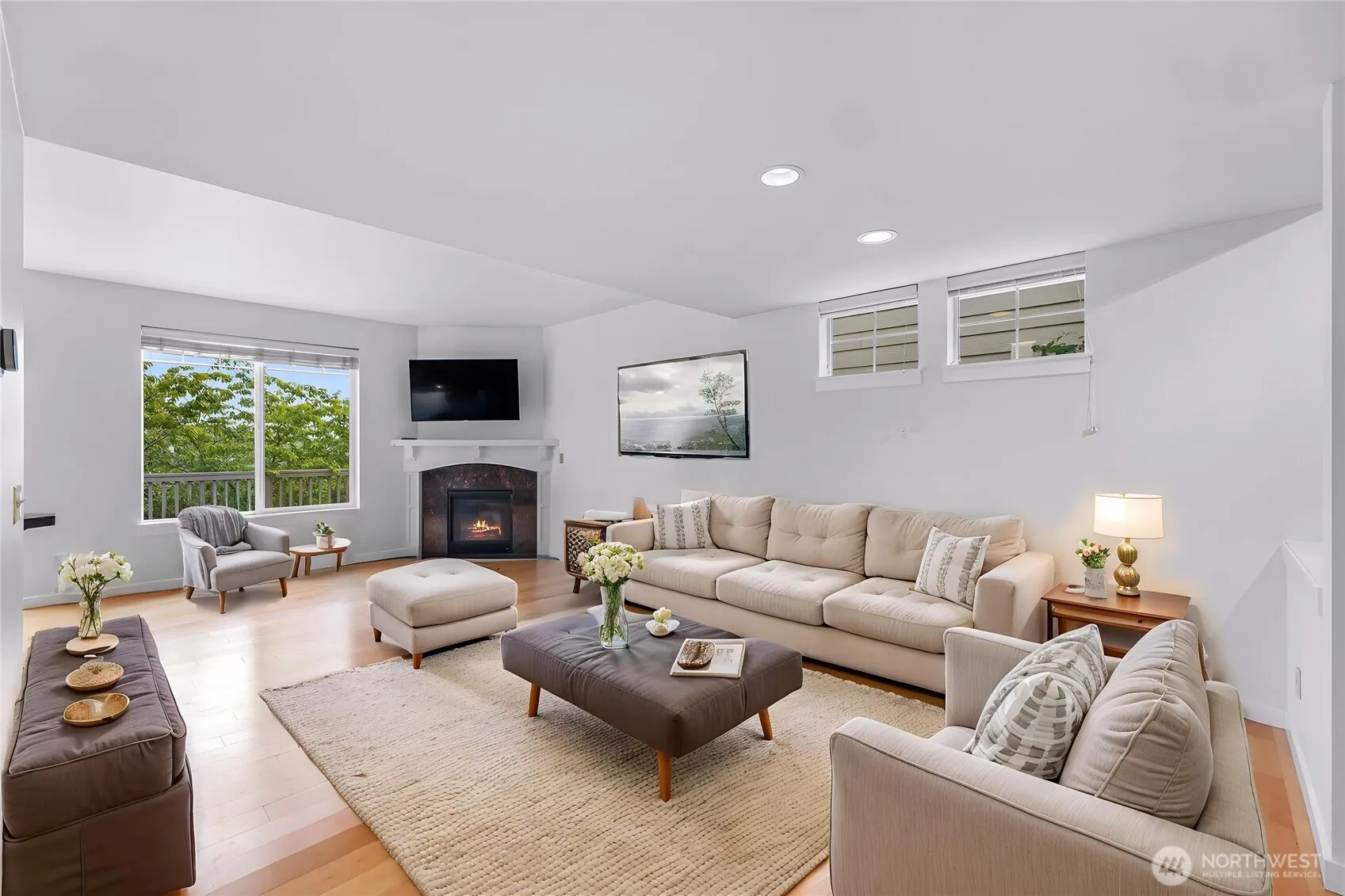 Property photo for 1757 9th Court Ne, Issaquah photo 4