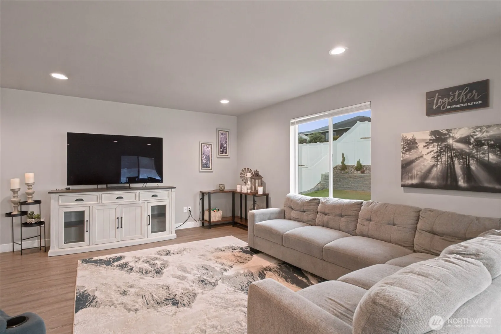 Property photo for 2425 Se 3rd Street, East Wenatchee photo 5
