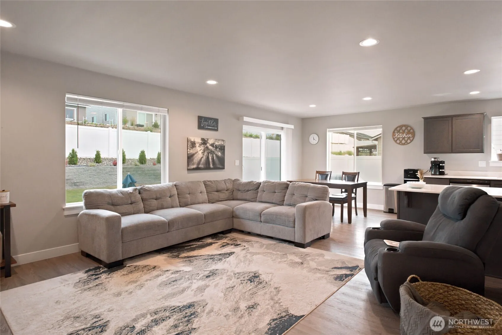 Property photo for 2425 Se 3rd Street, East Wenatchee photo 4