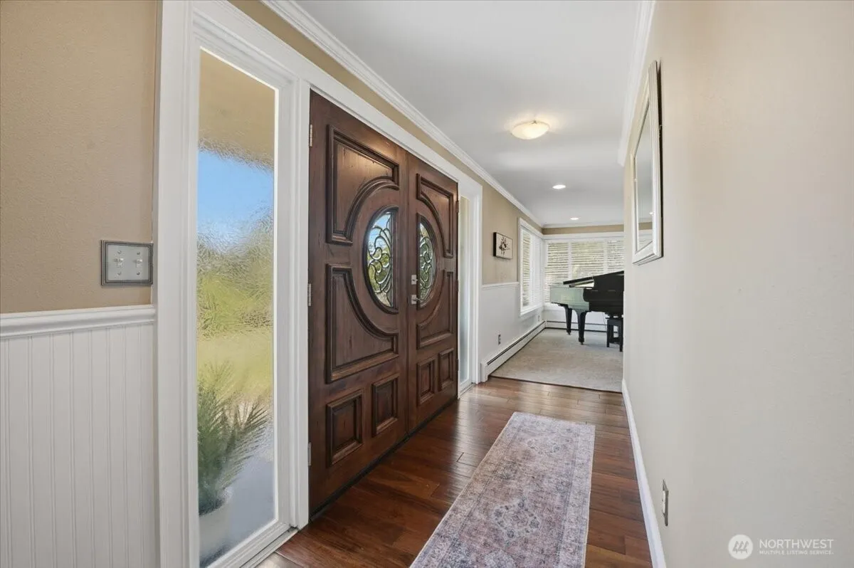 Property photo for 1024 Crestwood Lane, Fircrest photo 4