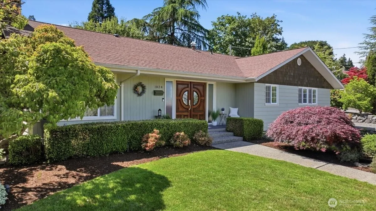 Property photo for 1024 Crestwood Lane, Fircrest photo 2