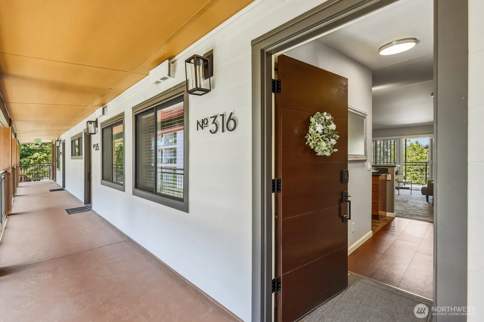 Property photo for 130 105th Avenue Se #316, Bellevue photo 5