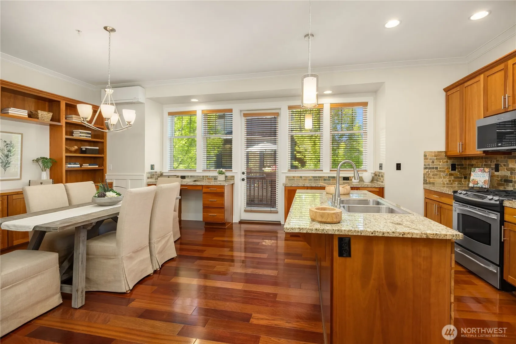 Property photo for 1186 Ne Park Drive Ne, Issaquah photo 5