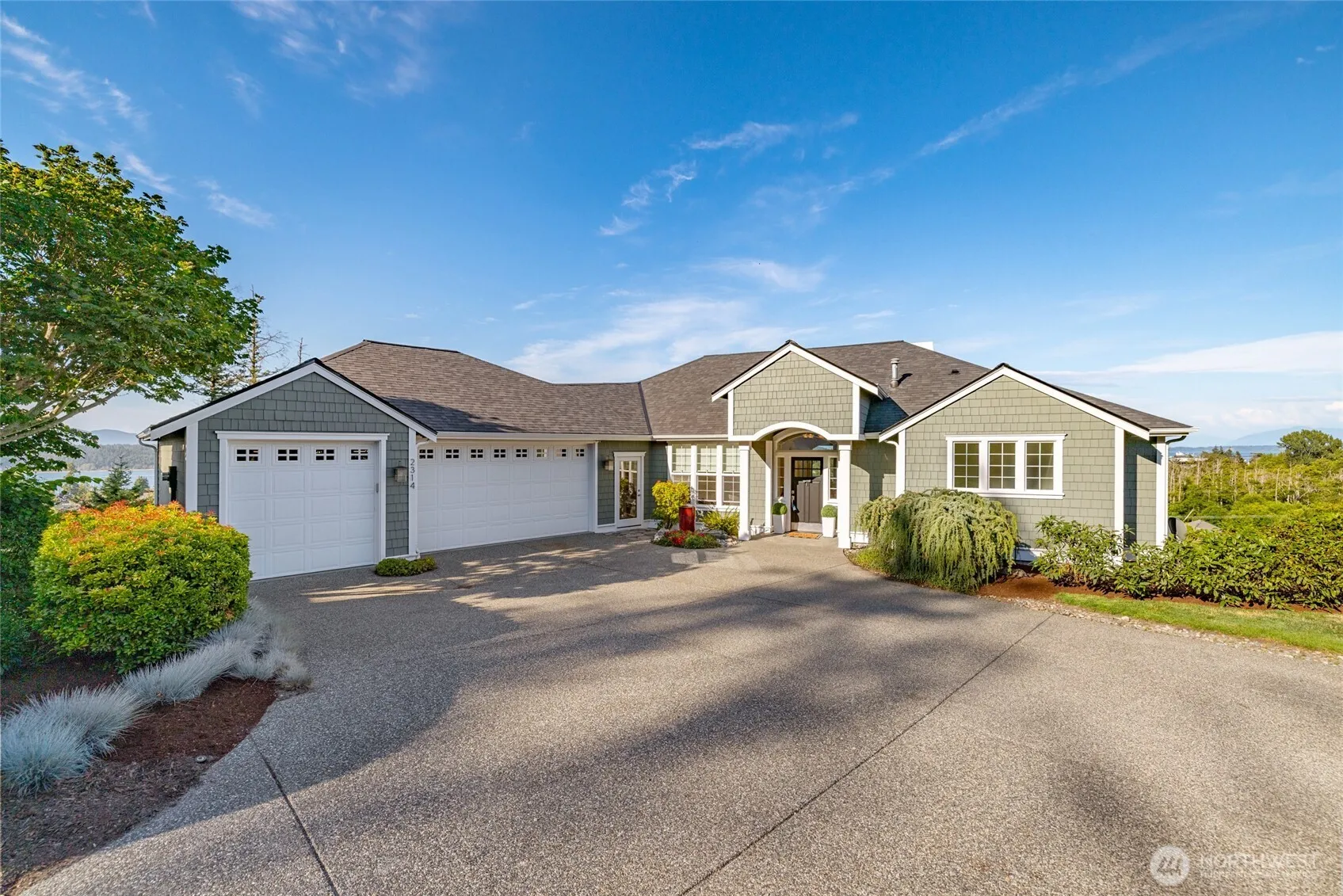 Property photo for 2314 20th Street, Anacortes photo 4