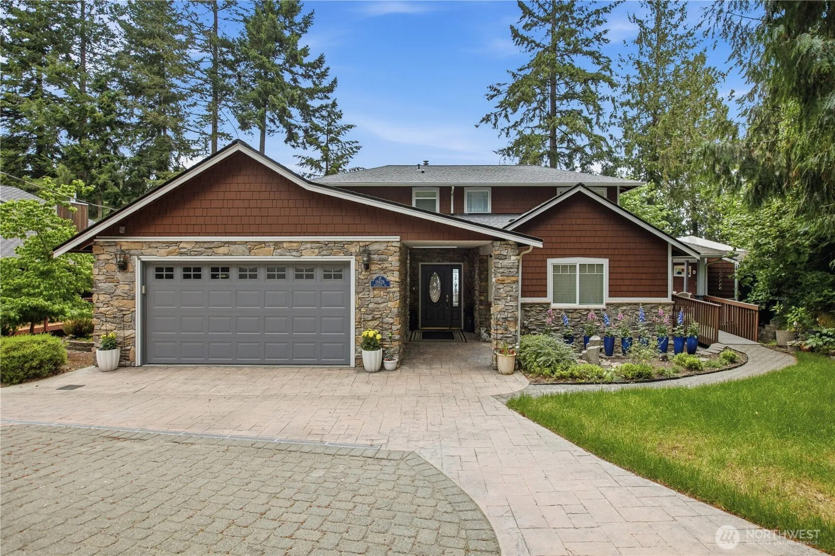 Property photo for 18626 Tapaderos Street Se, Yelm photo 2