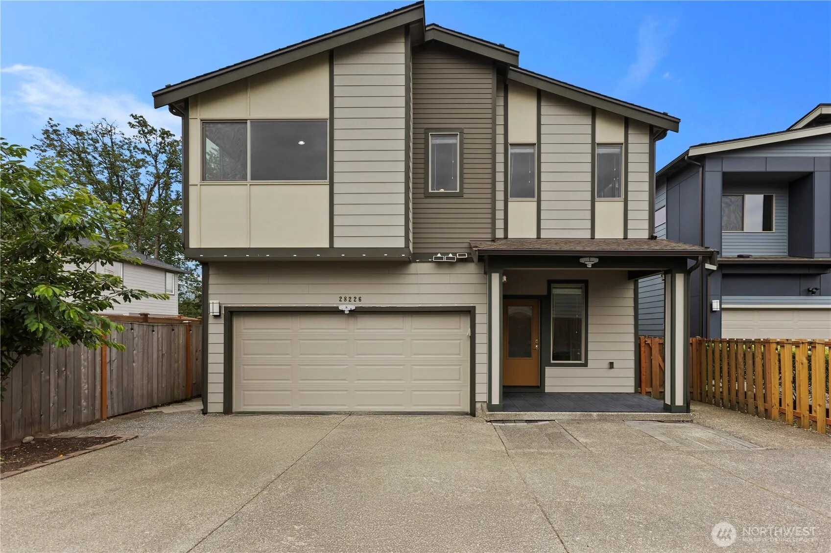 Property photo for 28226 226th Place Se, Maple Valley photo 2