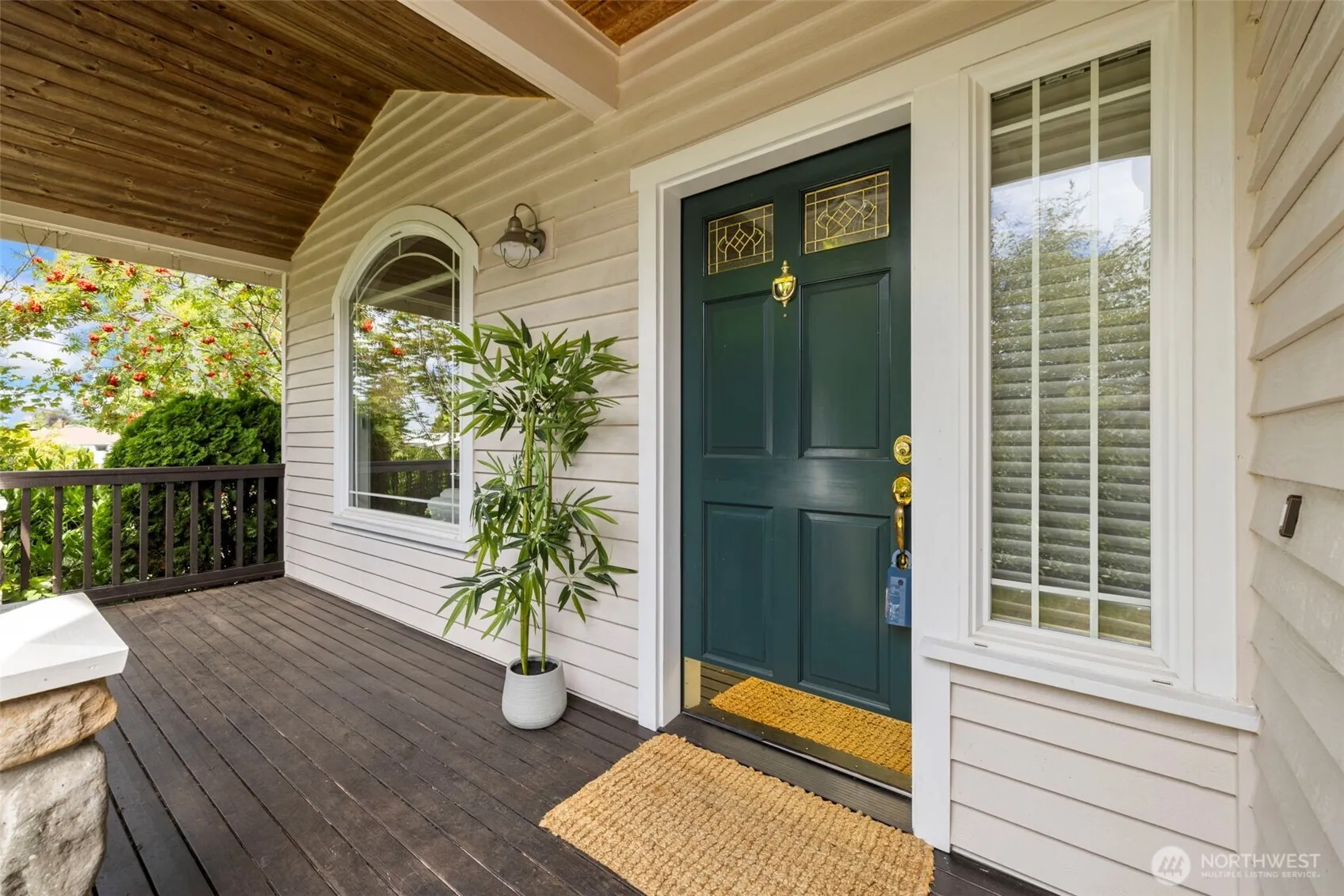 Property photo for 510 3rd Avenue N, Edmonds photo 5