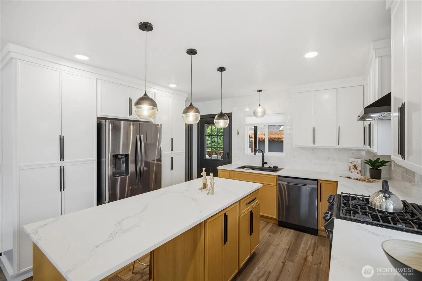 Property photo for 2107 21st Avenue S, Seattle photo 5