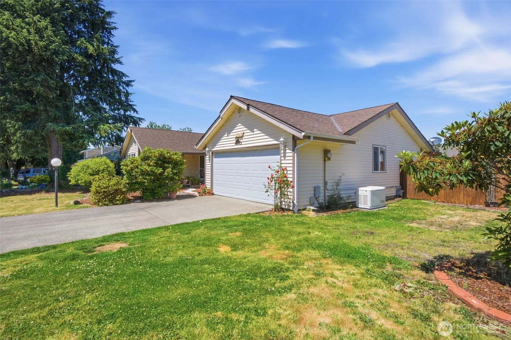 Property photo for 4424 30th Avenue Se, Lacey photo 3