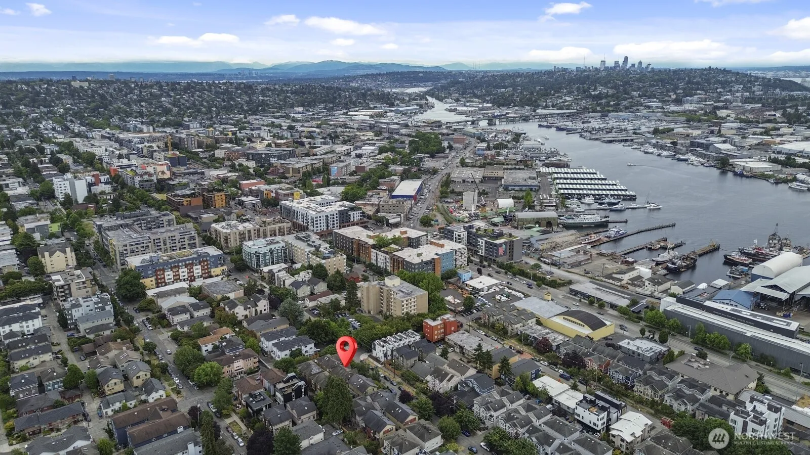 Property photo for 2606 Nw 57th Street #b, Seattle photo 3