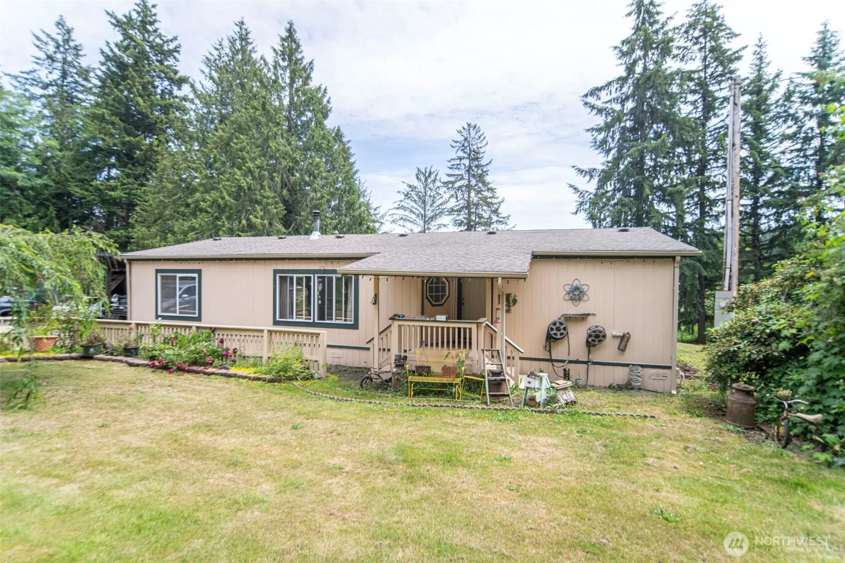 Property photo for 6533 12th Avenue Nw, Tulalip