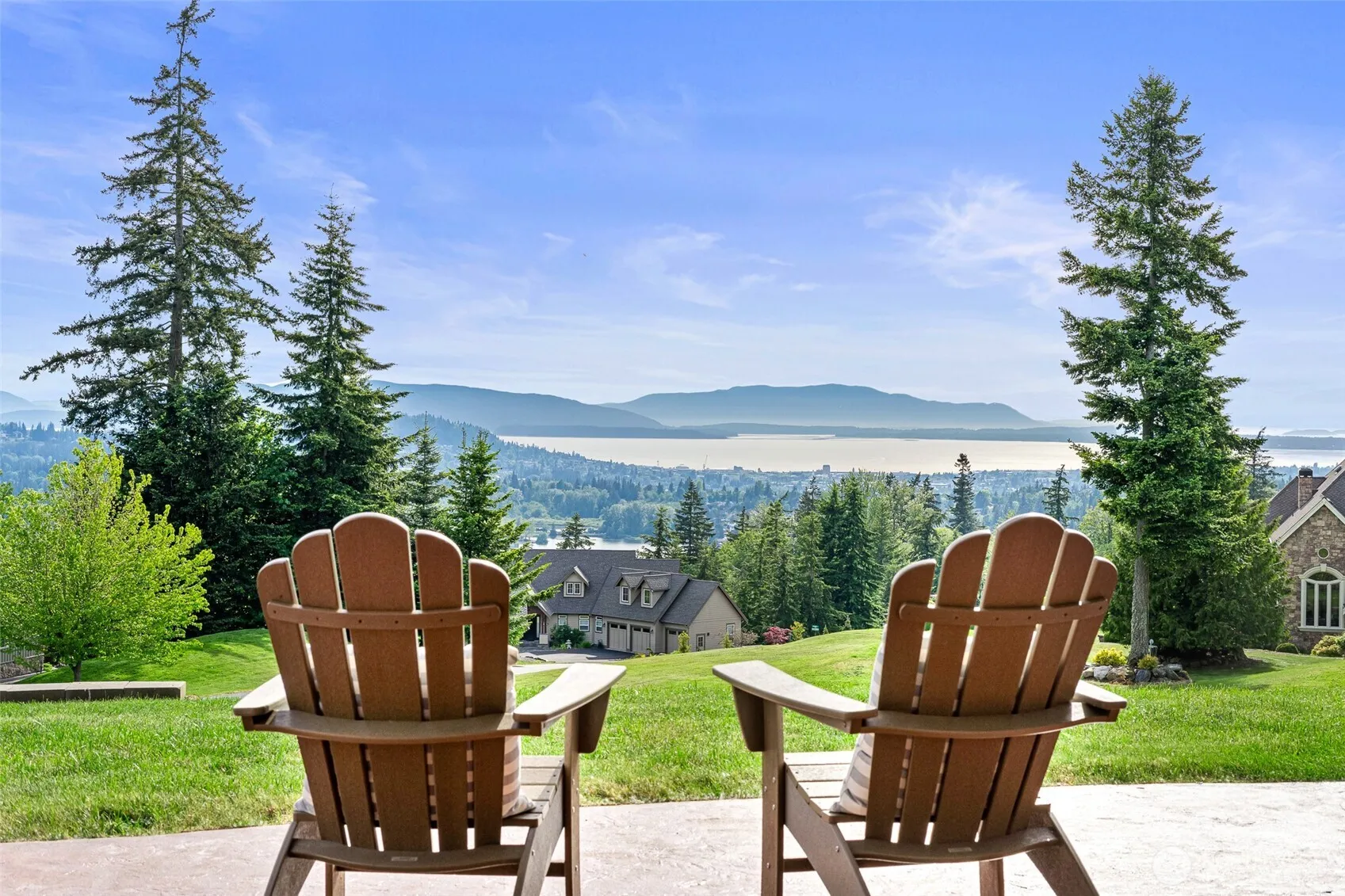 Property photo for 1880 Vineyard Place, Bellingham