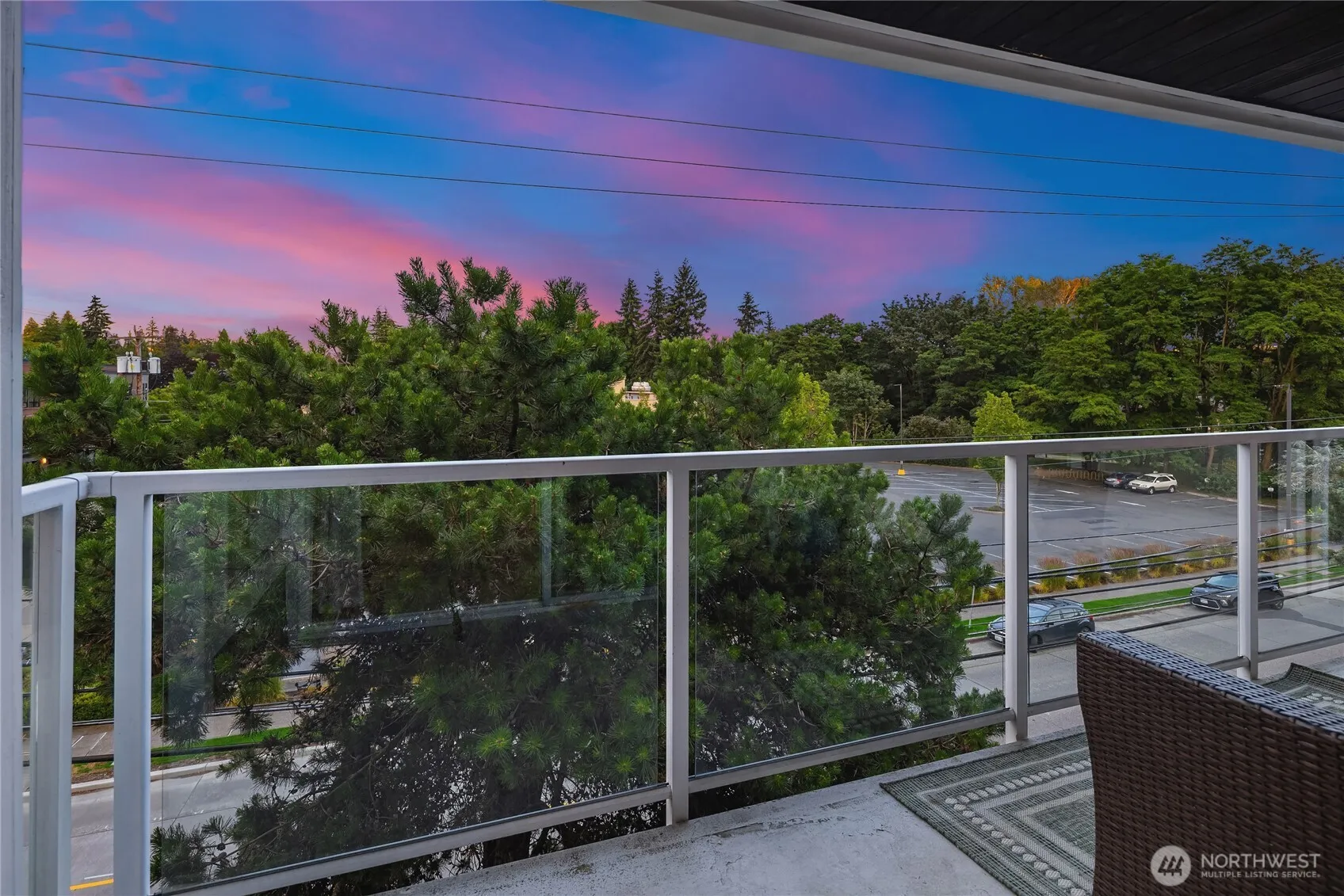 Property photo for 5249 40th Avenue Ne #402, Seattle photo 4