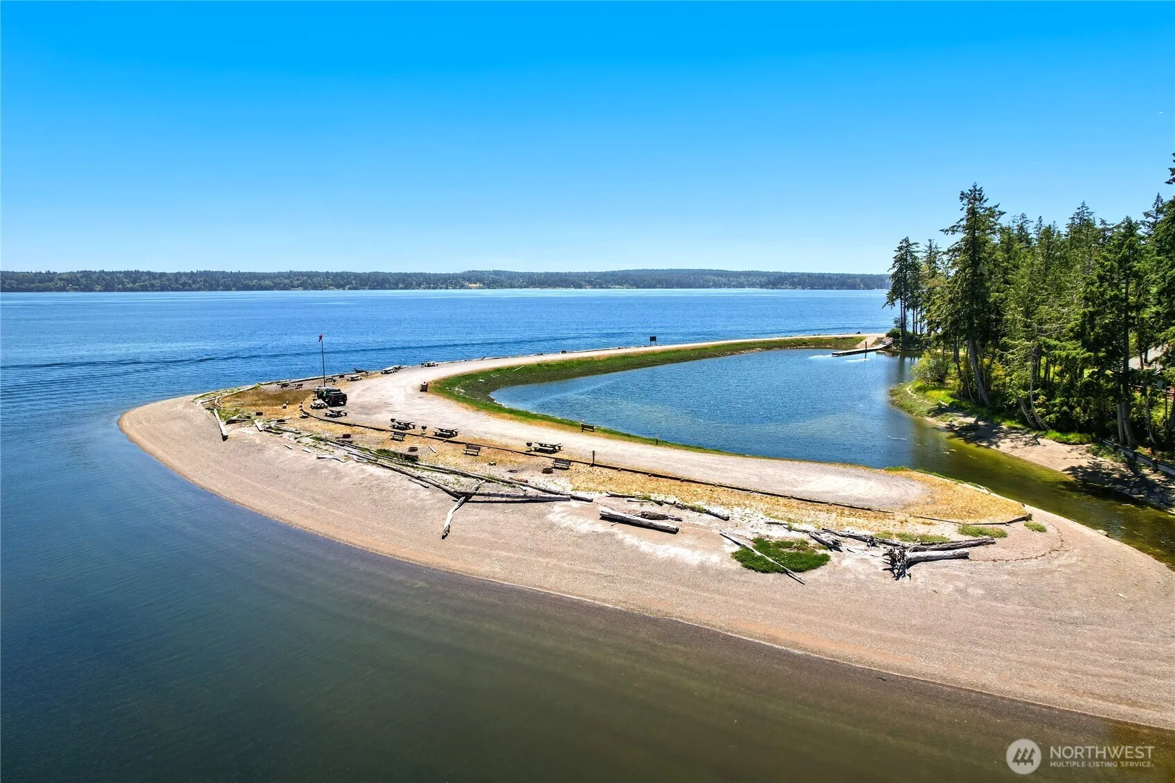 Property photo for 559 E Pointes Drive, Shelton photo 5