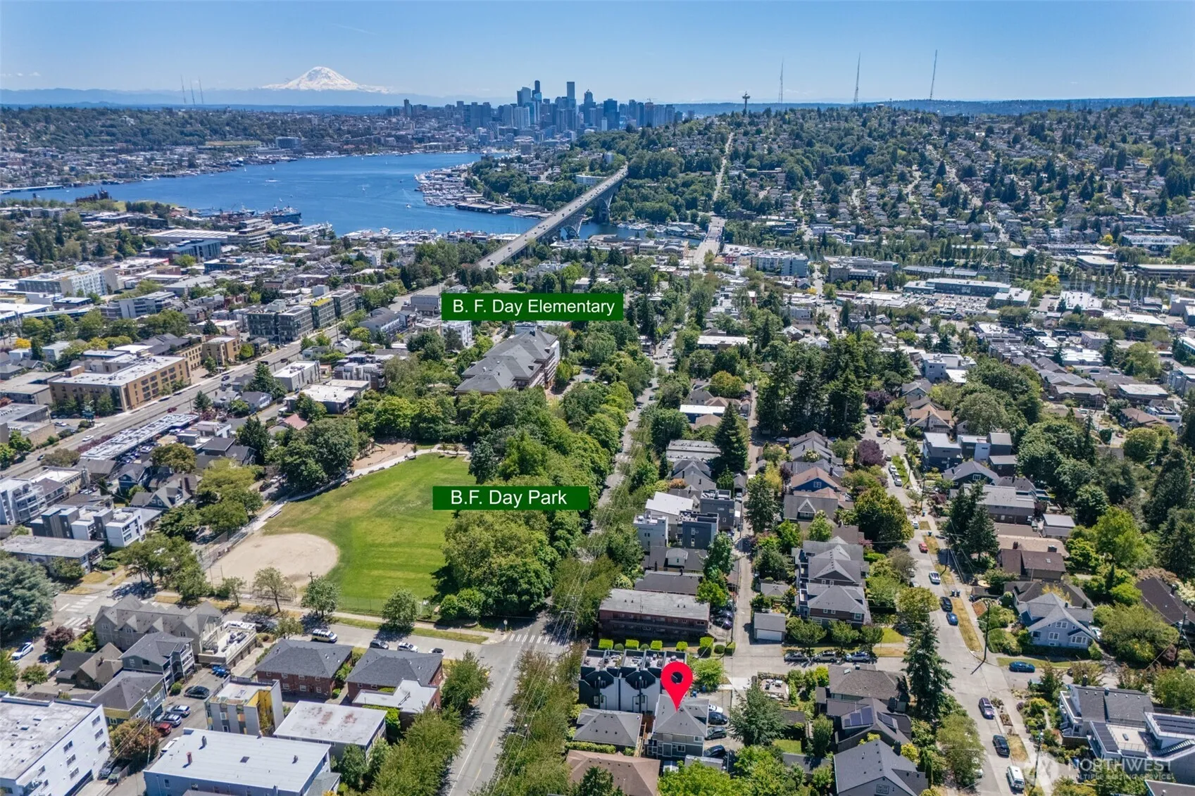 Property photo for 4105 Fremont Avenue N #a, Seattle photo 2