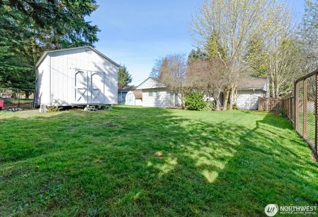 Property photo for 10221 132nd Avenue Ne, Kirkland photo 2