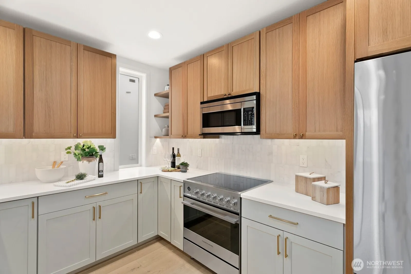 Property photo for 2815 W Bertona Street, Seattle photo 2