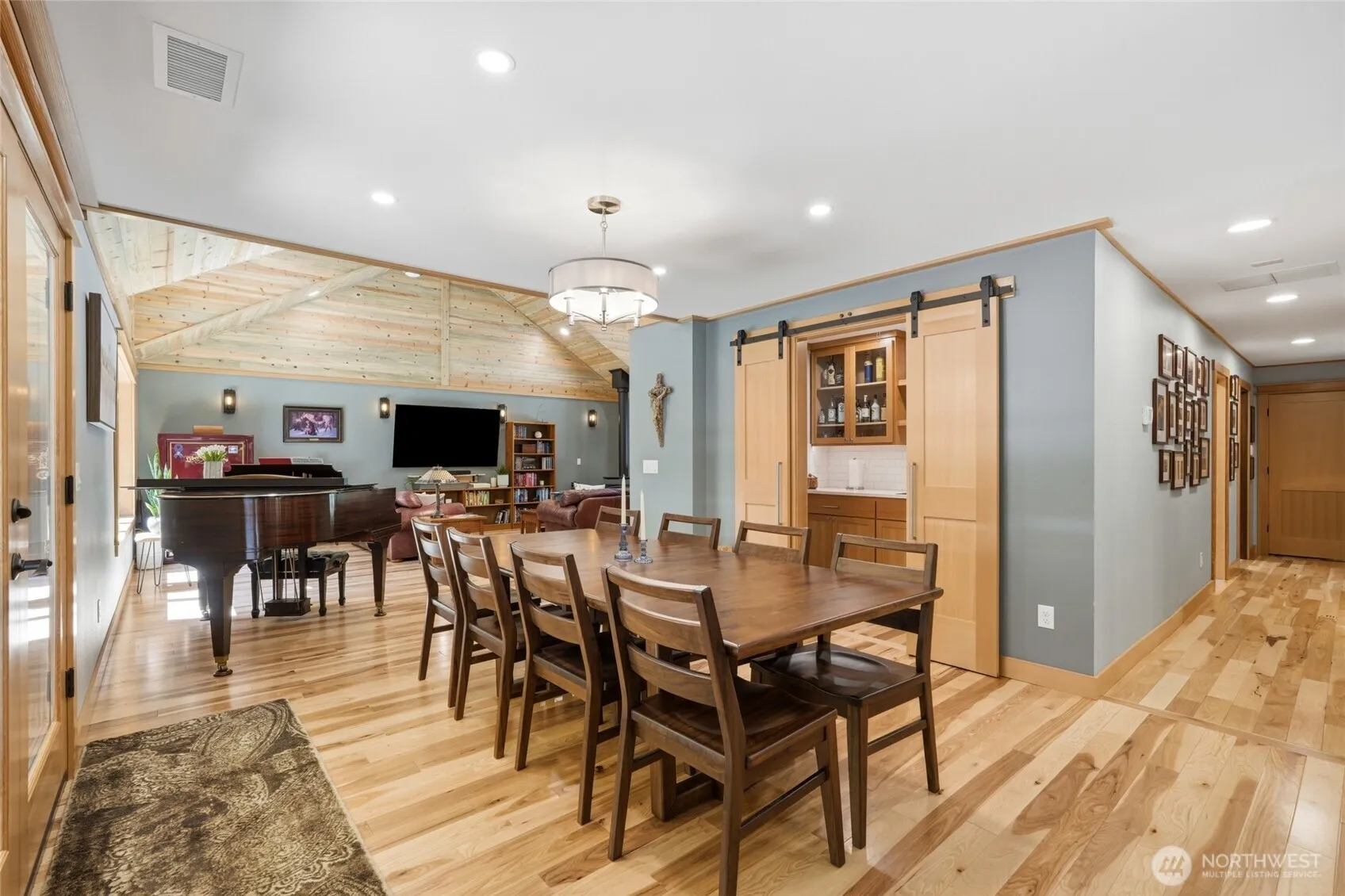 Property photo for 23813 121st Avenue Ne, Arlington photo 5