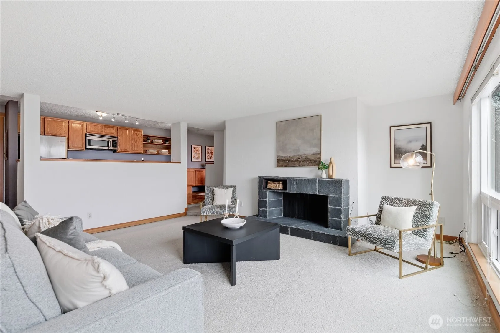 Property photo for 2500 W Manor Place #216, Seattle photo 4