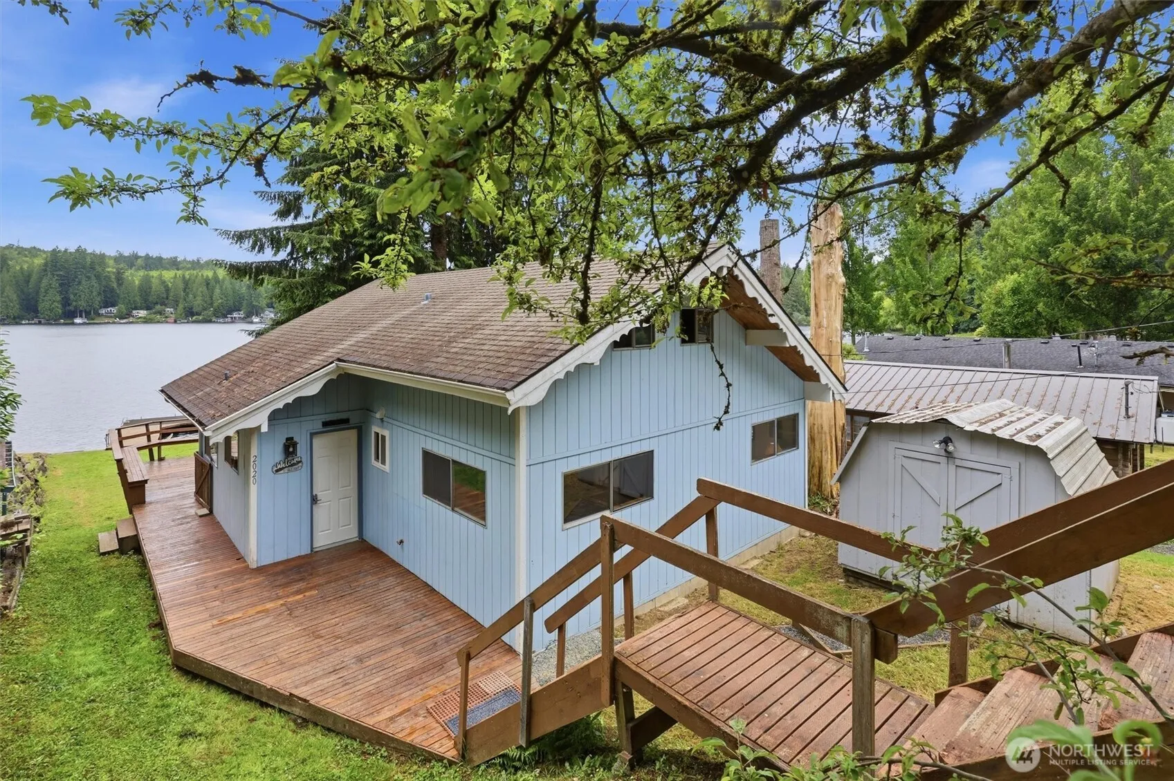 Property photo for 2020 S Lake Roesiger Road, Snohomish