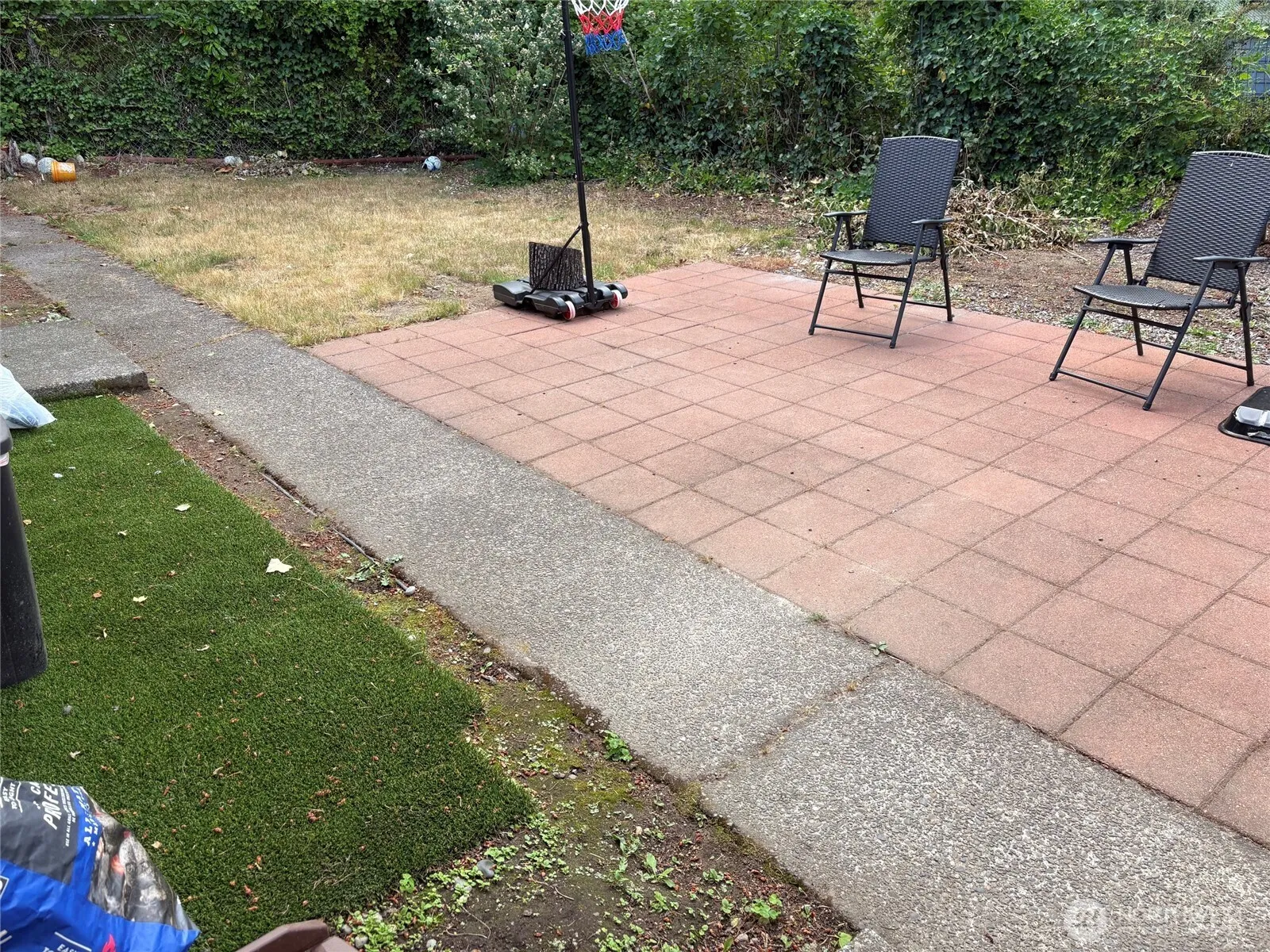 Property photo for 158 S 152nd Street, Burien photo 2
