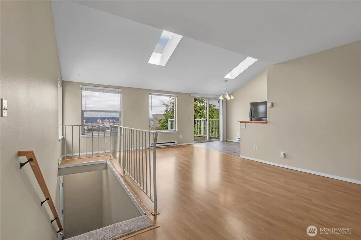 Property photo for 226 Broadway #20, Tacoma photo 5