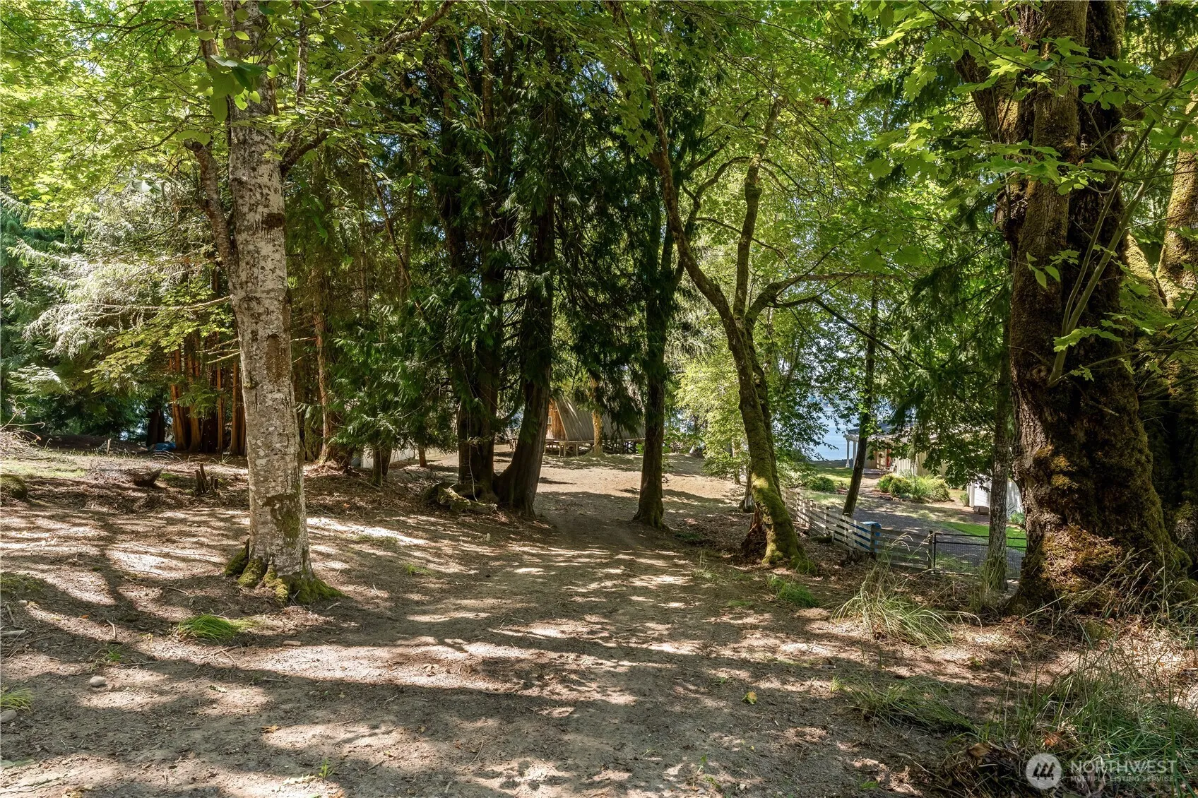 Property photo for 922 W Herron Boulevard Nw, Lakebay photo 5