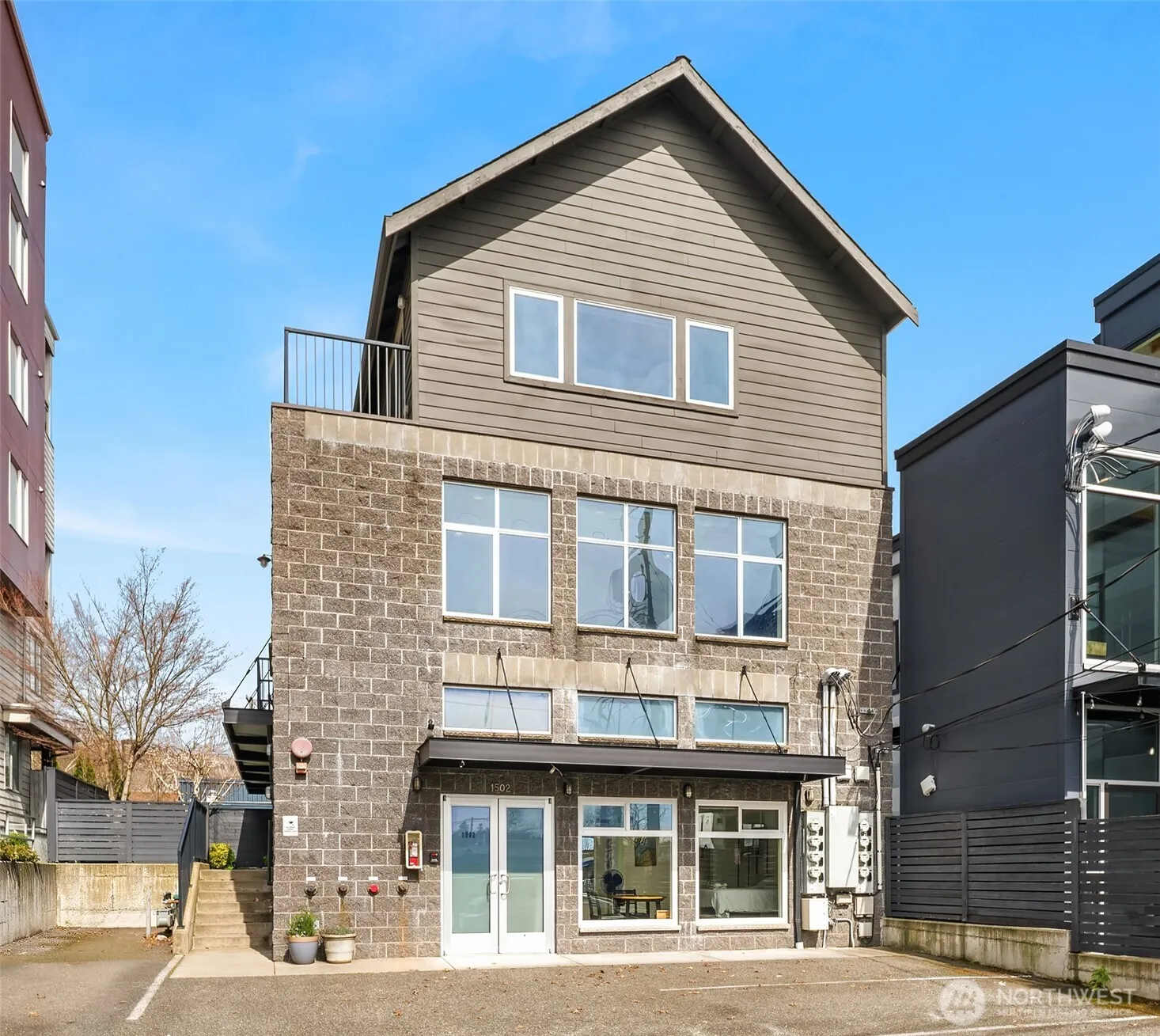 Property photo for 1502 Nw 52nd Street, Seattle