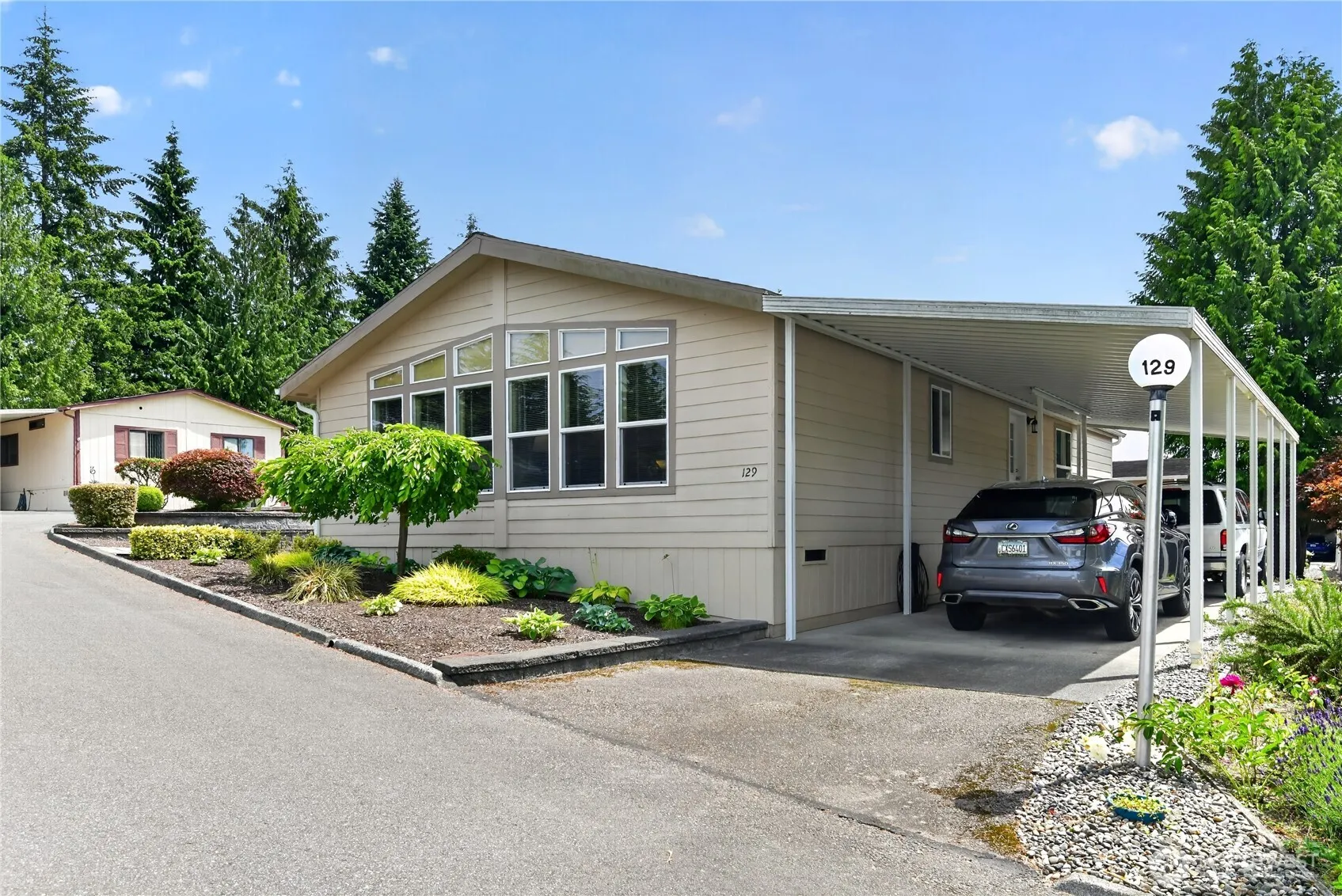 Property photo for 1427 100th Street Sw #129, Everett photo 4