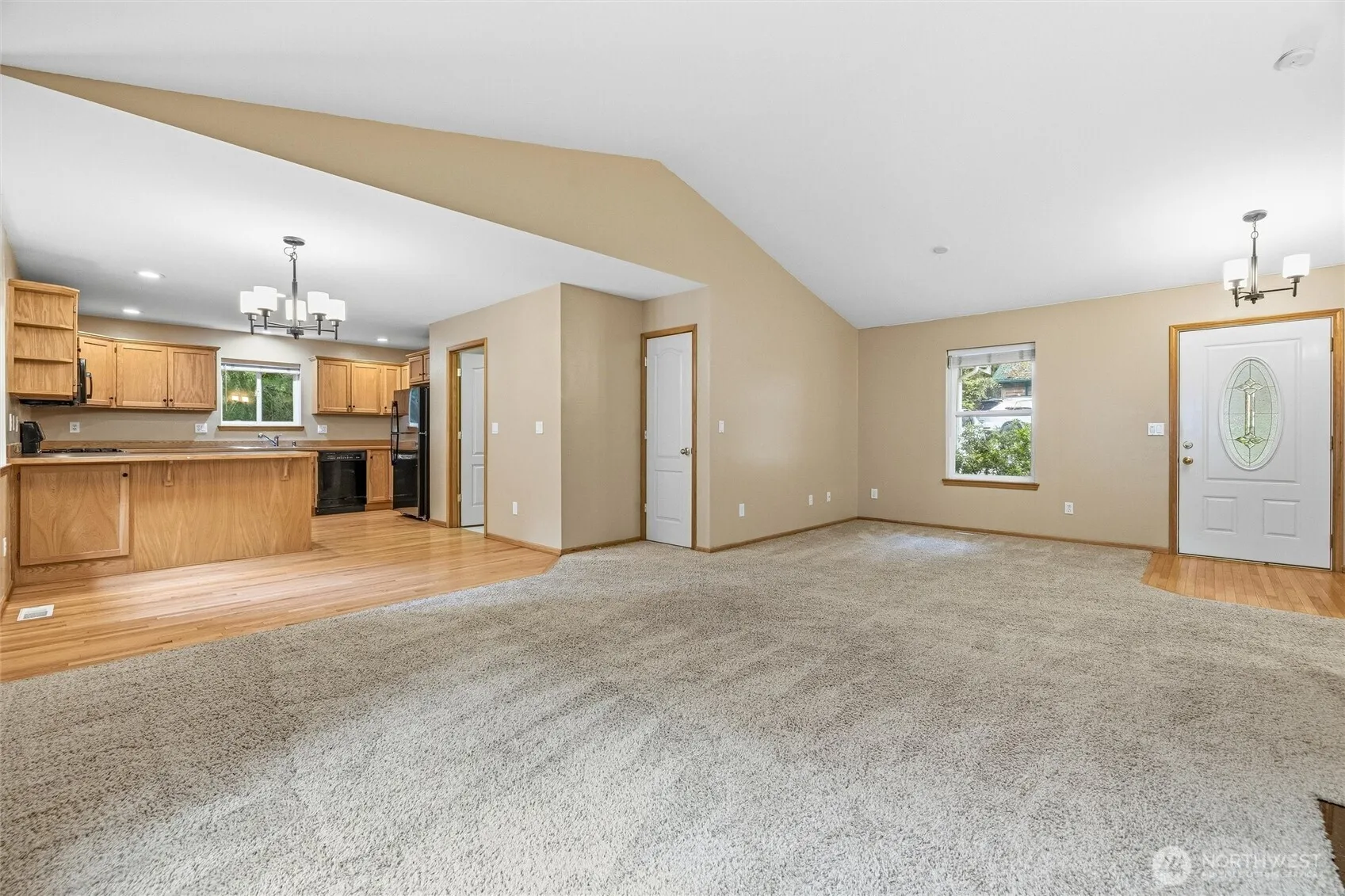 Property photo for 16 Rocky Ridge Drive, Bellingham photo 5