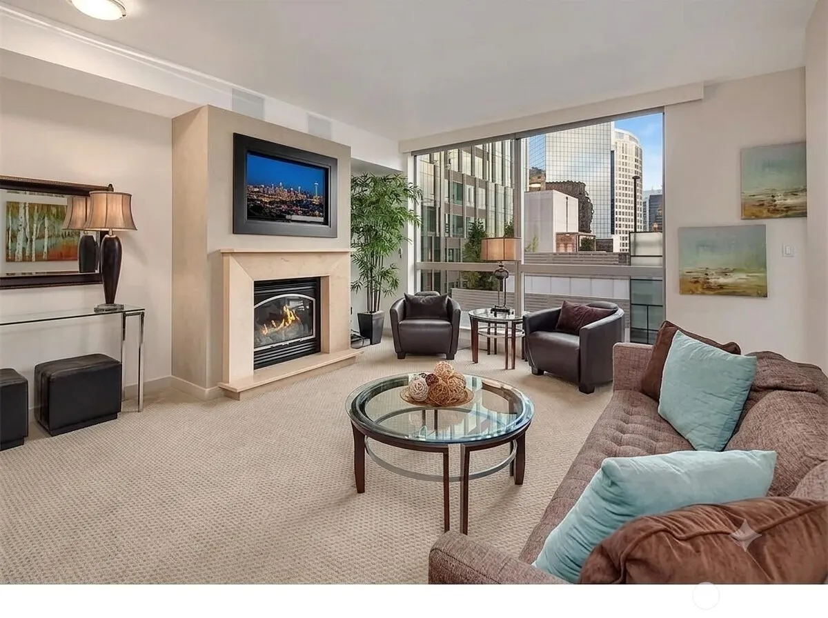 Property photo for 10650 Ne 9th Place #821, Bellevue