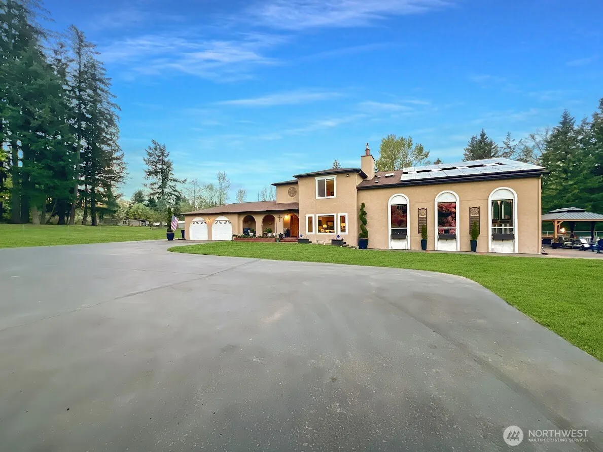 Property photo for 21829 210th Avenue Se, Maple Valley
