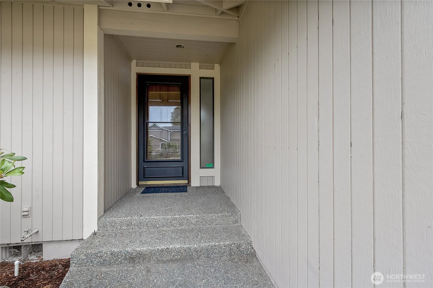 Property photo for 9715 110th Street Ct Sw, Lakewood photo 3