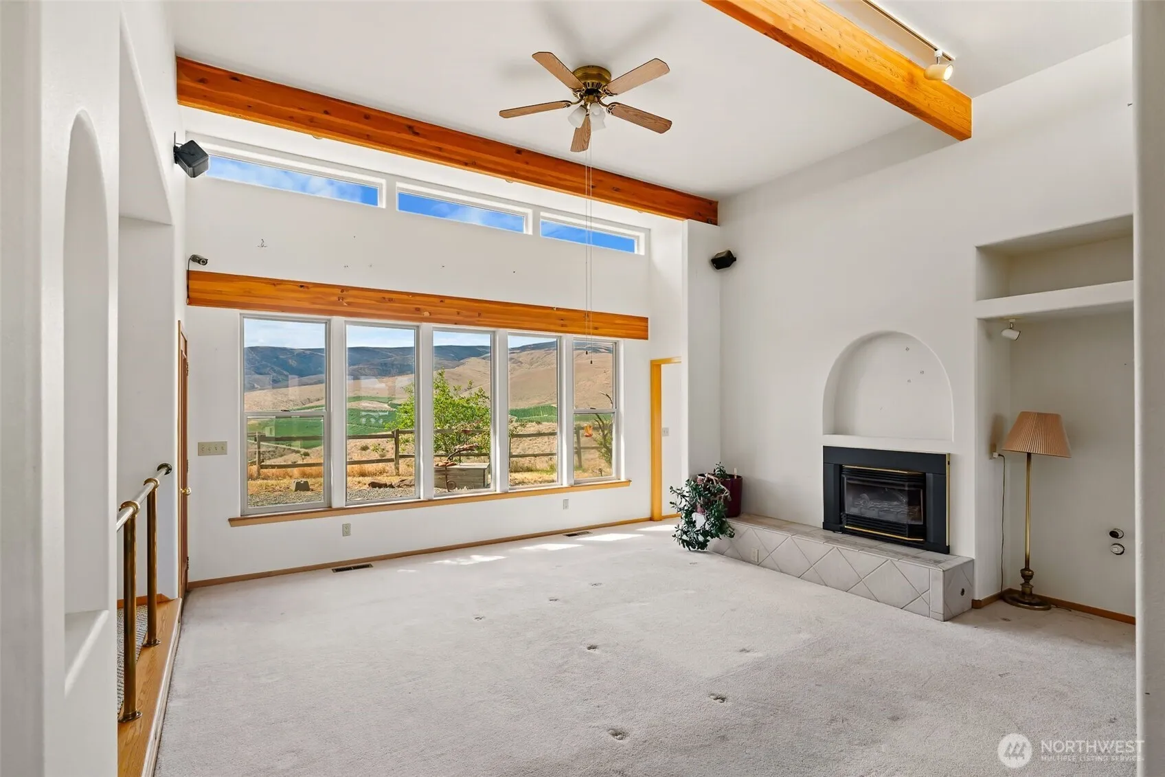 Property photo for 723 Burbank Creek Road, Yakima photo 5