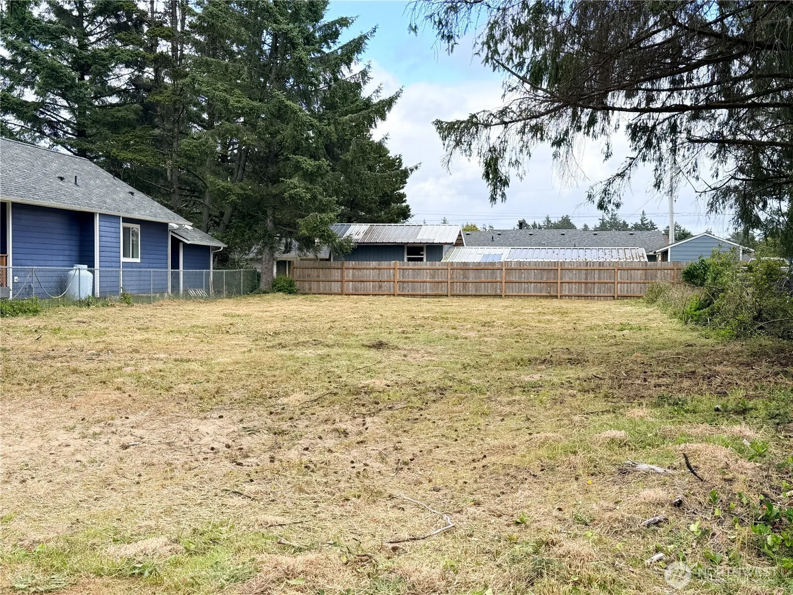 Property photo for 328 Mizzen Street Nw, Ocean Shores photo 2