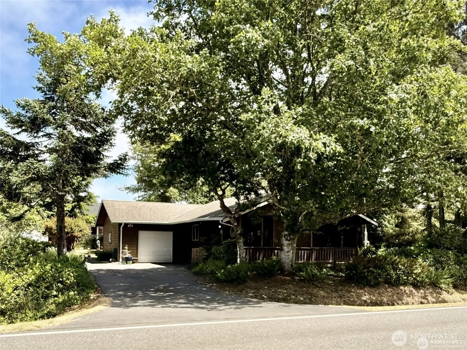 Property photo for 504 Duck Lake Drive Se, Ocean Shores