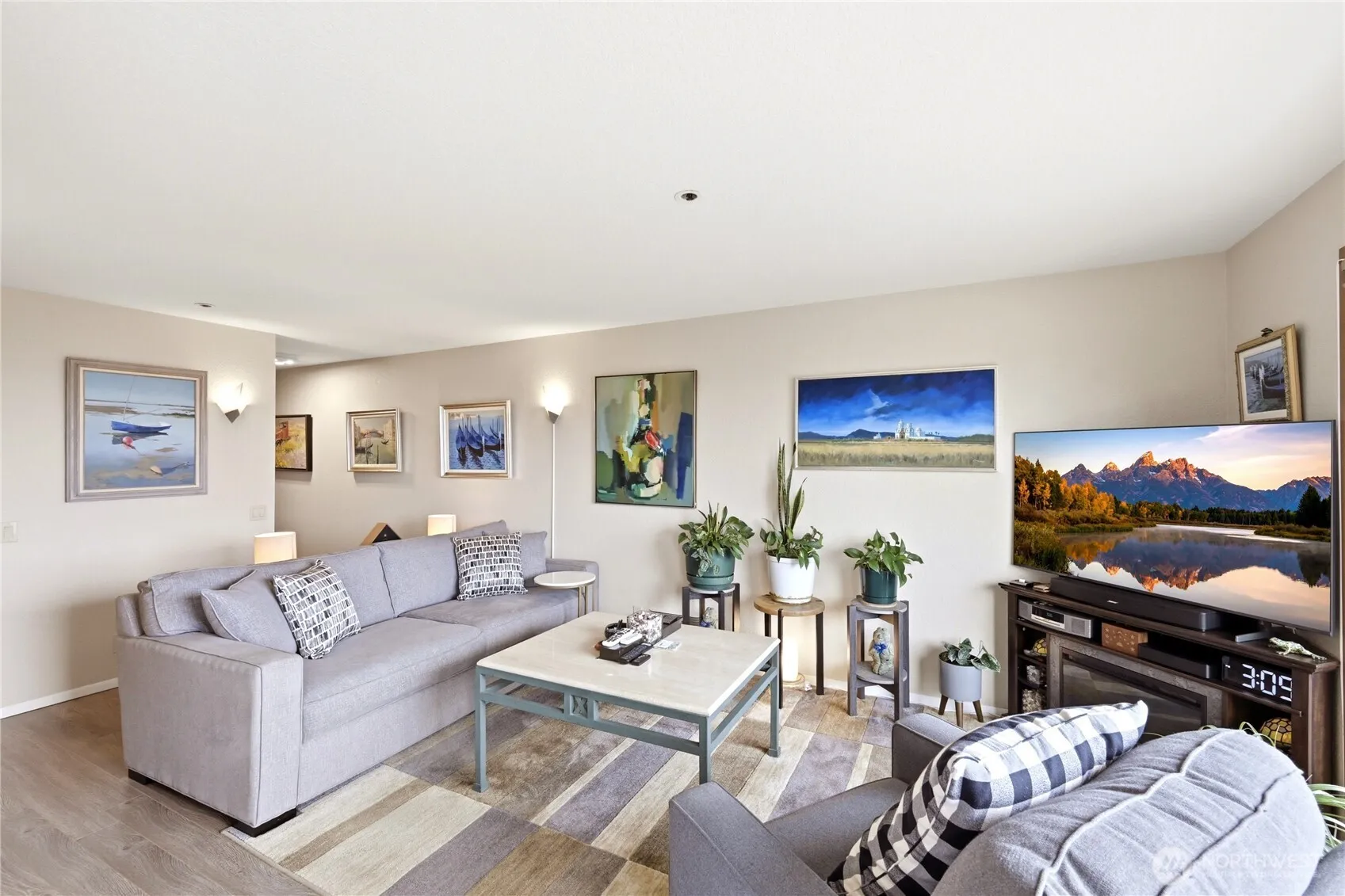 Property photo for 2619 Rucker Avenue #6, Everett photo 3
