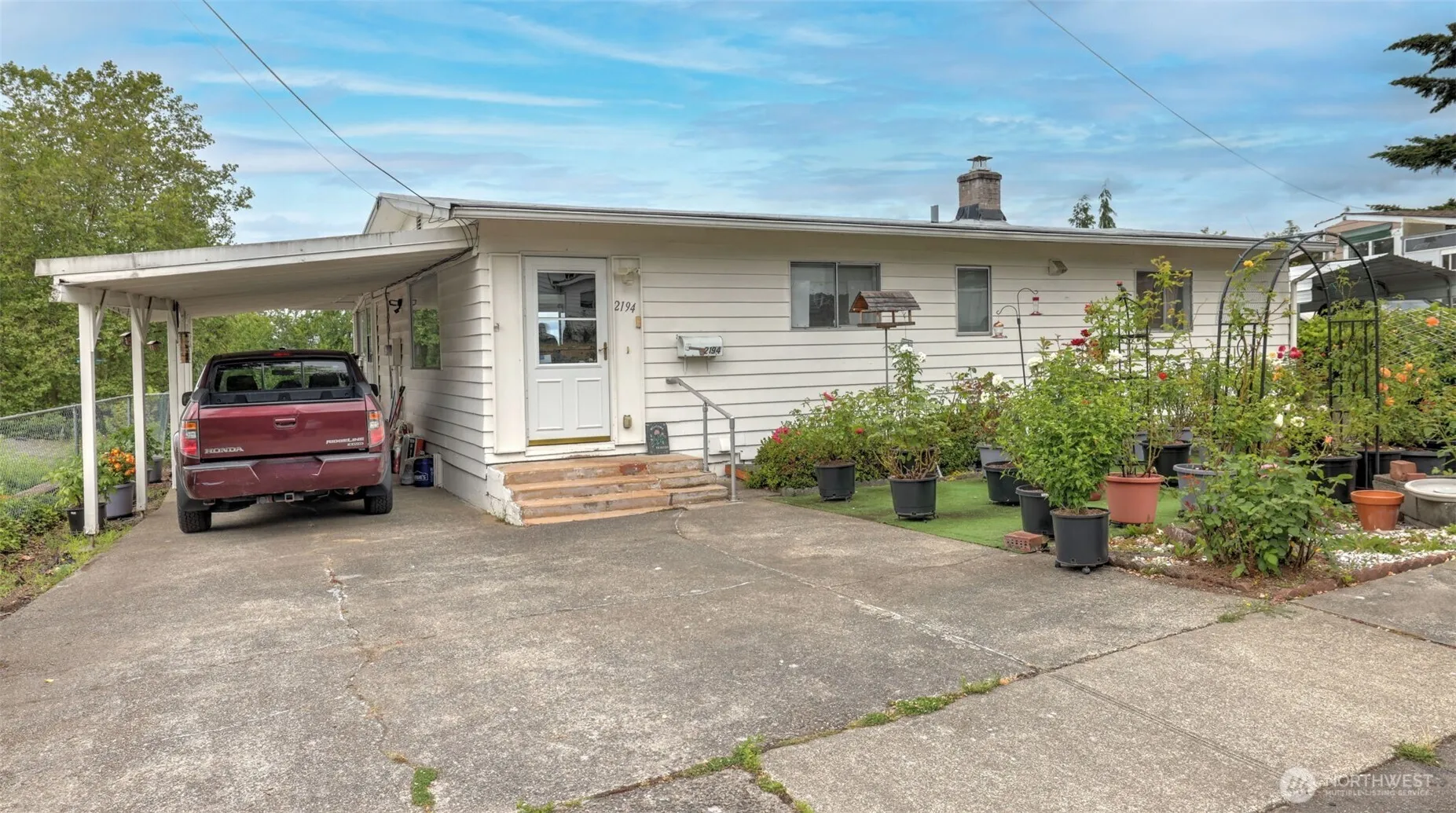 Property photo for 2194 Ne 8th Place, Renton