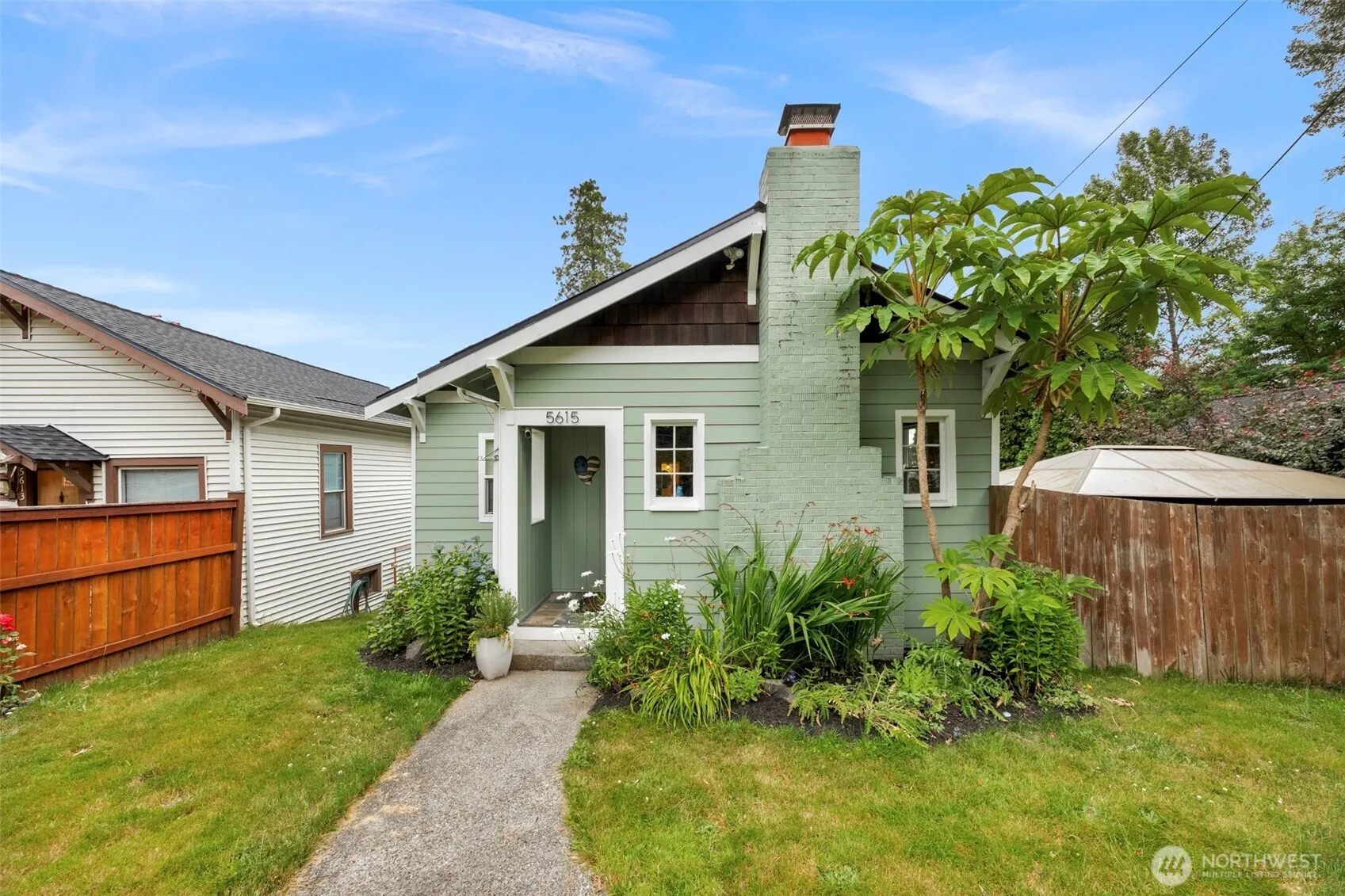 Property photo for 5615 S 2nd Avenue, Everett