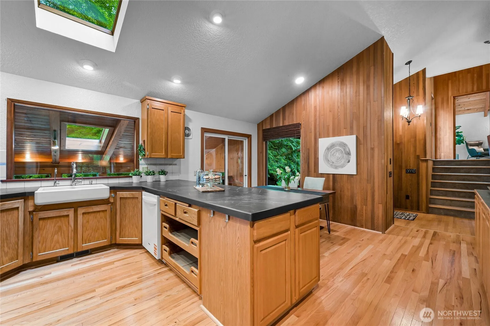 Property photo for 5009 Samish Way, Bellingham photo 4