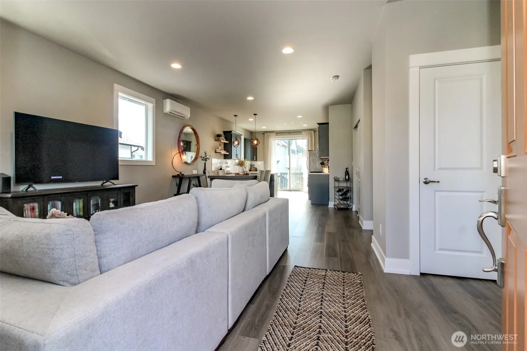 Property photo for 19014 132nd Street E, Bonney Lake photo 3