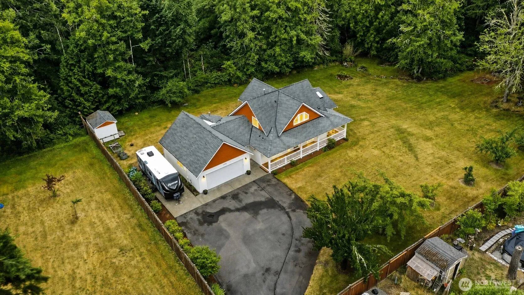 Property photo for 7730 Johnson Point Road Se, Olympia photo 2