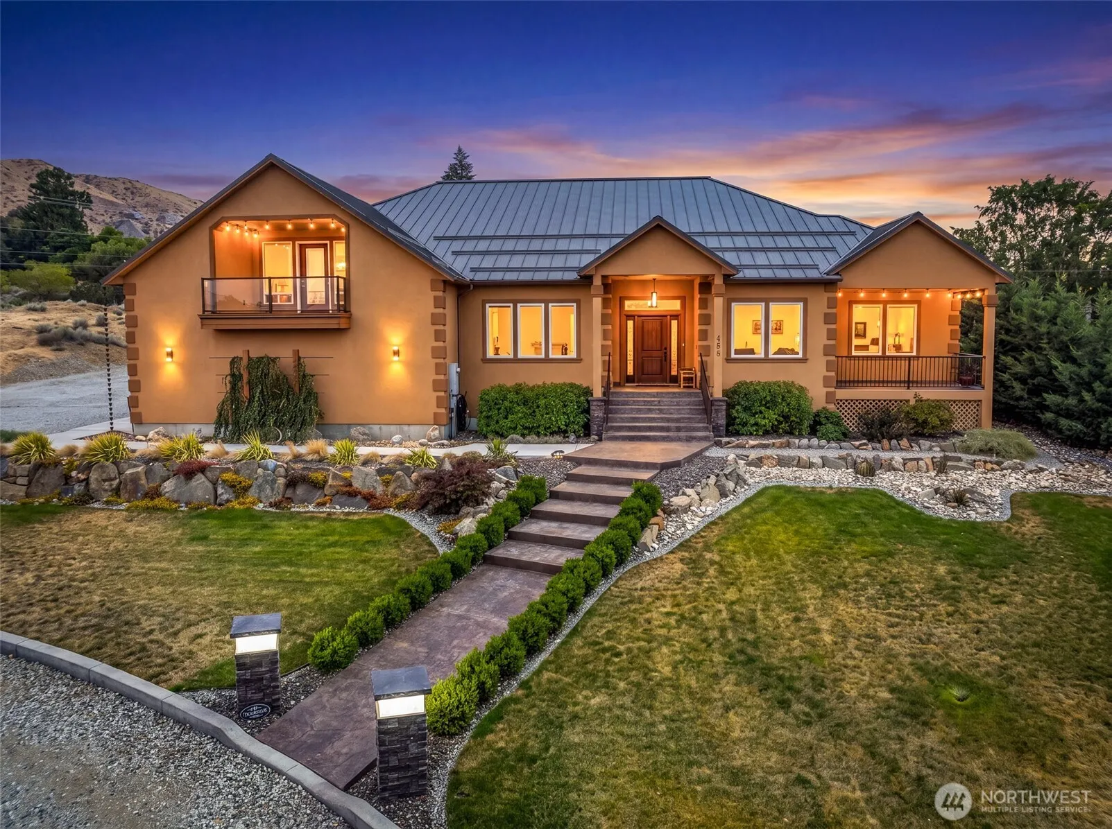 Property photo for 262 42nd Court Nw, East Wenatchee photo 2