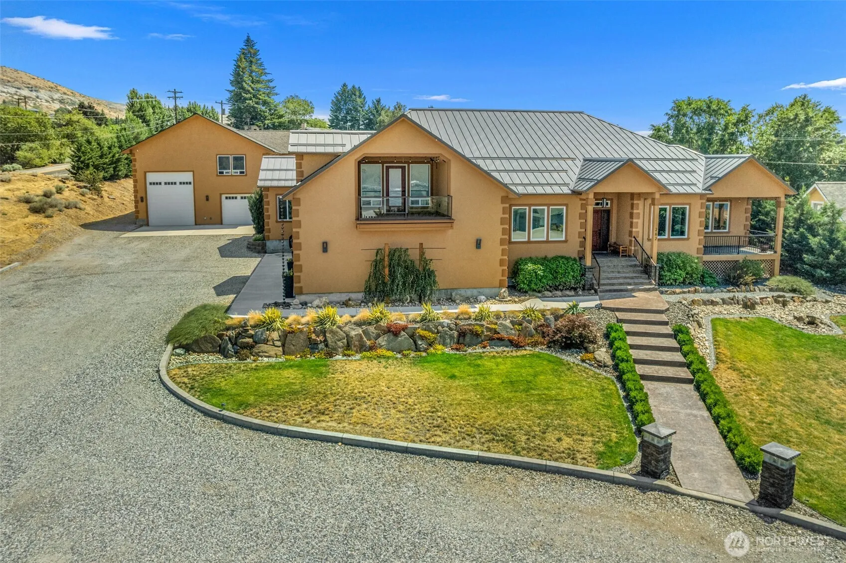 Property photo for 262 42nd Court Nw, East Wenatchee photo 5