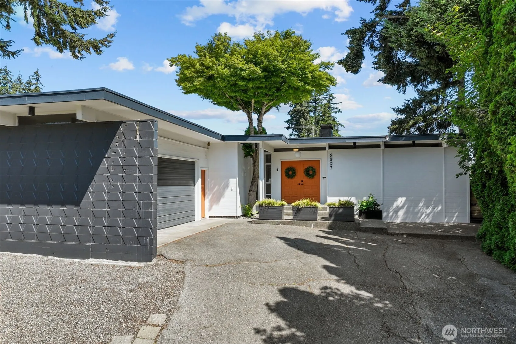 Property photo for 6807 44th Court W, University Place photo 3