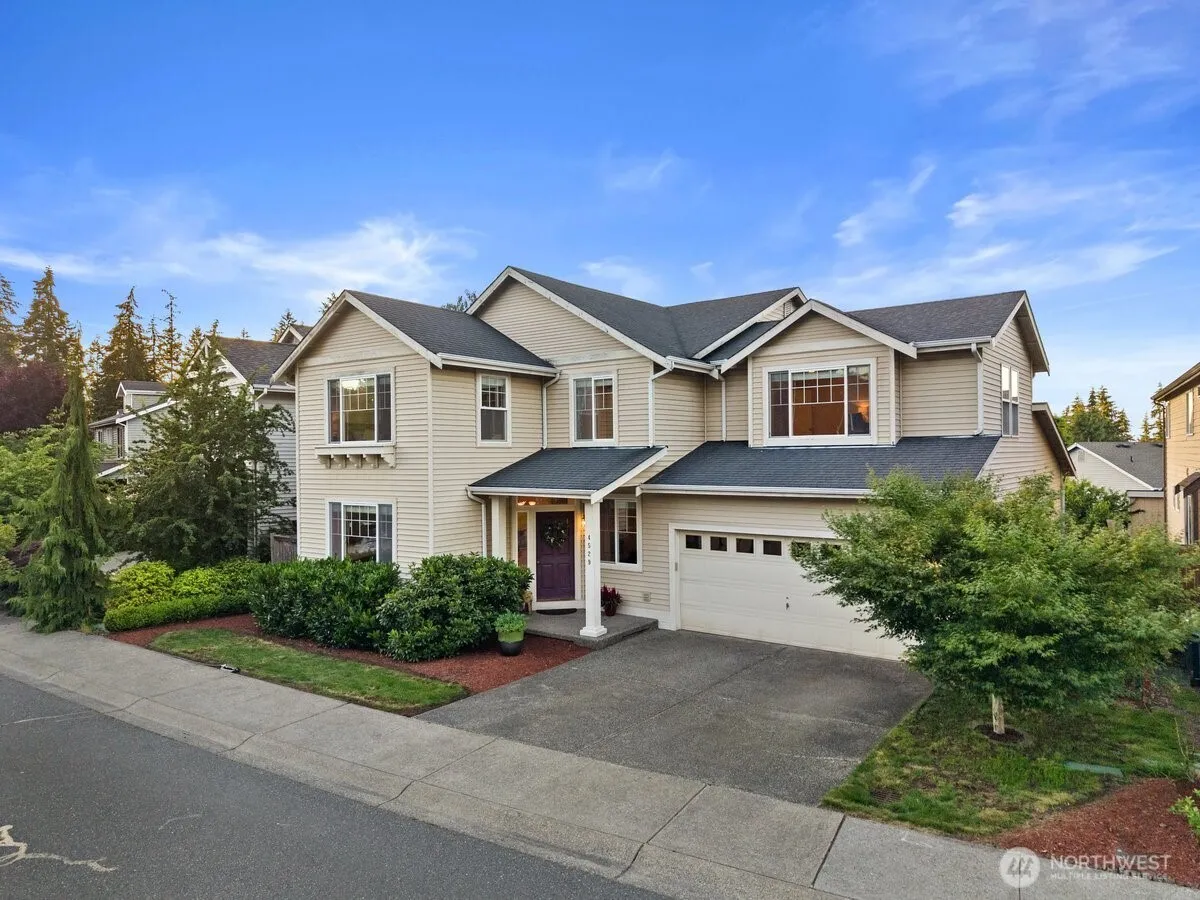 Property photo for 4529 115th Place Se, Everett