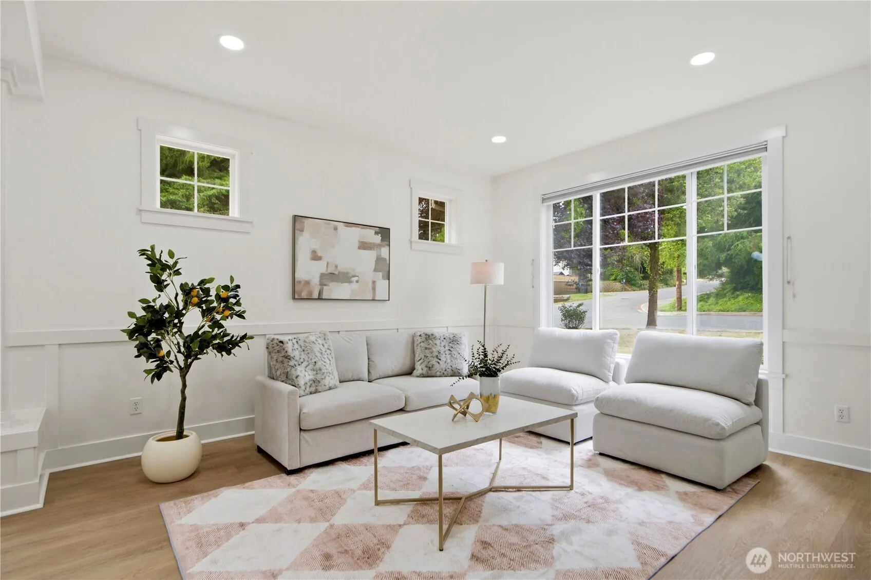 Property photo for 12516 Ne 90th Street, Kirkland photo 4